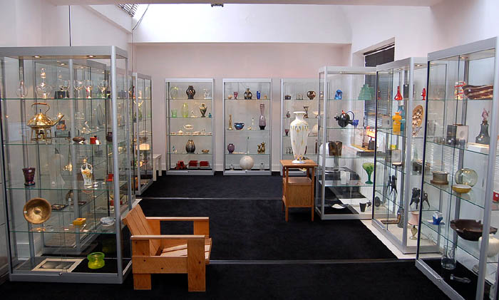 Showroom 2 Botterweg Auctions Amsterdam July 2007